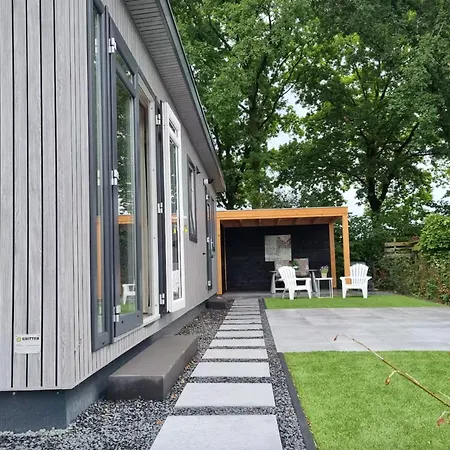 아파트 New And Spacious At The Veluwe 넌스피트